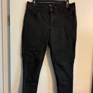 Lee Mid rise  skinny jeans. Size 12.